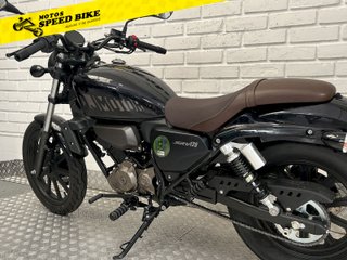 QJ Motor SRV 125 - 2025 - 1.238km