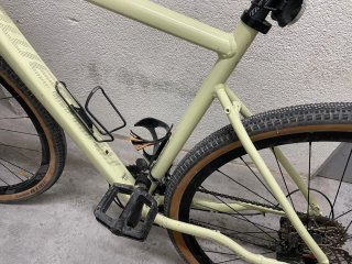 Bicicleta Gravel Color Crema talla M del 2022.