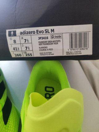 Adidas Adizero SL M Talla 41 1/3 Nuevas