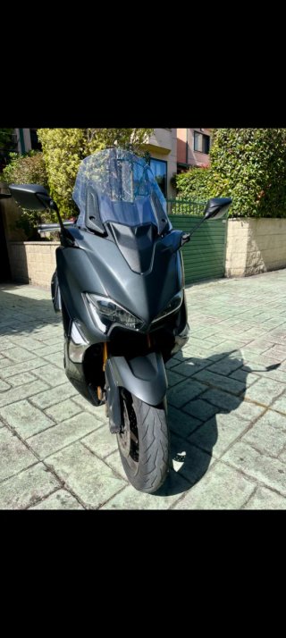 Yamaha TMAX Negra Automática