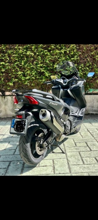 Yamaha TMAX Negra Automática