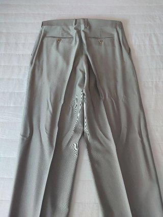 Traje hombre chaqueta y corbata plateada