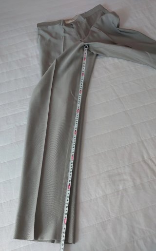 Traje hombre chaqueta y corbata plateada