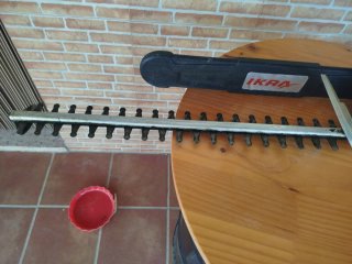 Tagliasiepi Elettrico IKRA