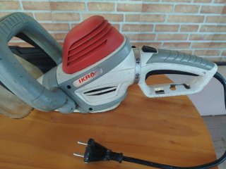 Tagliasiepi Elettrico IKRA