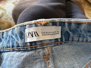Falda vaquera corta Zara