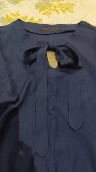Blusa Cortefiel Talla L Lazada Azul. Talla L /42.