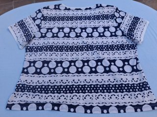 Blusa Talla 4XL Estampada.  Medidas en descripción