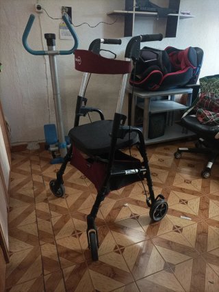 Silla para personas con movilidad reducida