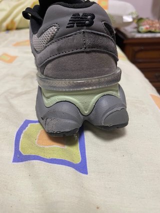 Zapatilla New Balance 9060