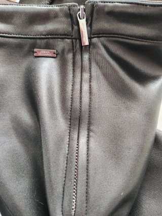Pantalón polipiel Armani Exchange negro