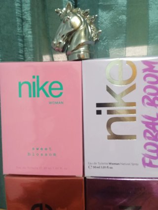 Lote 4 Perfumes Nike Mujer Nuevos
