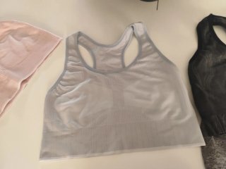 Lote 4 tops deportivos talla única