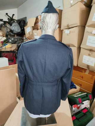 Traje vintage atrezzo
