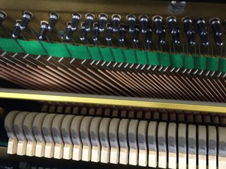 Piano Vertical Yamaha U1 con Garantía