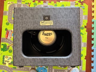 Supro 1695T Black Magic + Pantalla 15”