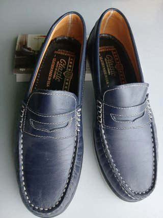 Mocasines Classic Piel Azul Marino Talla 41