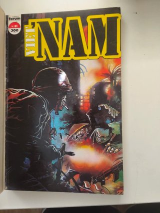 Lote 7 de comics clasicos retapados a 4€ cada uno.