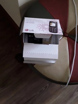 Telefono LG con batteria Li-Ion 950mAh