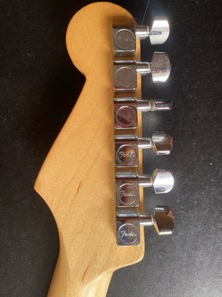 Guitarra Fender Stratocaster poco uso