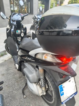 Honda SH 300i ABS Negra