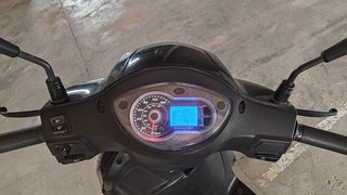 Peugeot Tweet 125cc Negra Scooter