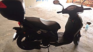 Peugeot Tweet 125cc Negra Scooter