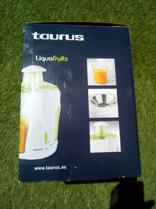 Licuadora Taurus Liquafruits Nueva