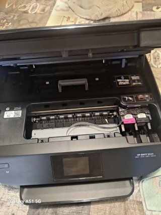 Impresora HP Envy 5640 y 2 tóner a estrenar
