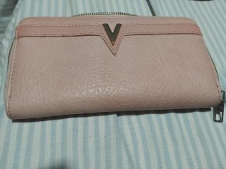 Monedero rosa con cremallera