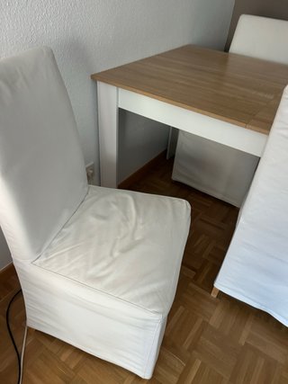 Mesa de comedor extensible madera y sillas