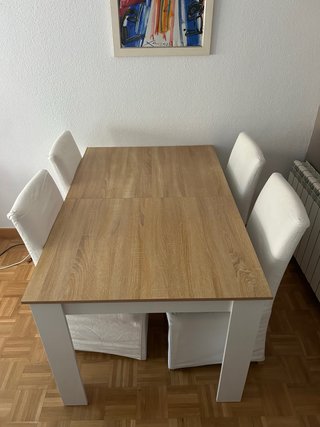 Mesa de comedor extensible madera y sillas