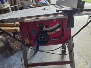 Sierra de mesa 125€