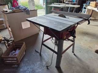 Sierra de mesa 125€