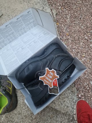 Zapato de seguridad Panter Piel Flor 1ª Calidad