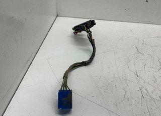 Mando elevalunas 254010f600 nissan terrano 388567