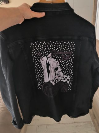 Chaqueta vaquera Cruella de Vil, sin estrenar