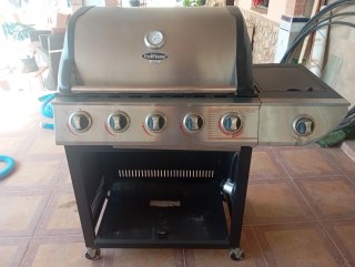 Barbacoa de gas Uniflame Classic