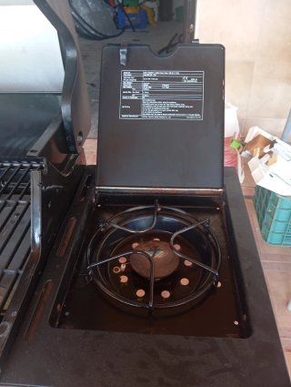 Barbacoa de gas Uniflame Classic