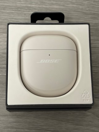 Bose QuietComfort Earbuds II Beige