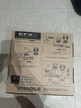 Consola de mezclas Soundcraft EFX8