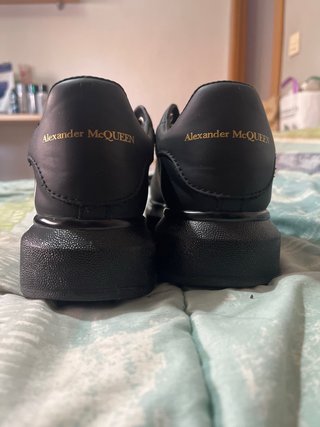 Sneakers Alexander McQueen Nere e Bianche