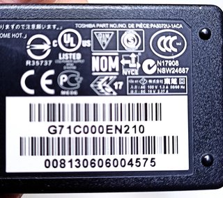 Alimentatore Toshiba 19V 2.37A per Laptop/Tablet