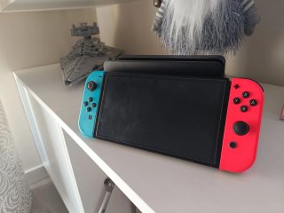 Nintendo Switch OLED Azul/Rojo