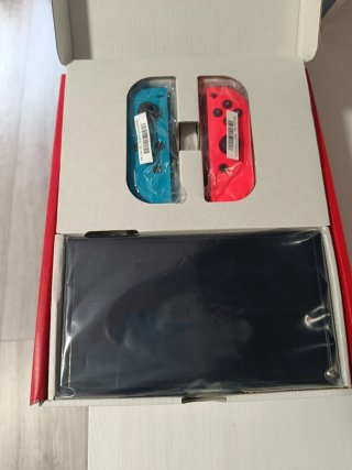 Nintendo Switch OLED Azul/Rojo