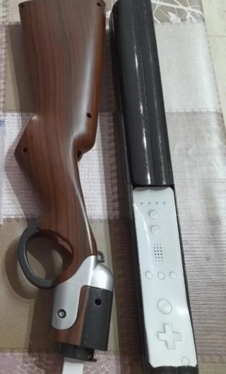 NUEVO. Escopeta WII Marrón/Plata EDICIÓN COLECCIÓN