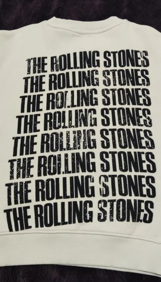 Sudadera Zara Rolling Stones Beige
