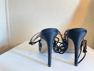 Zapatos de tacón negros talla 39