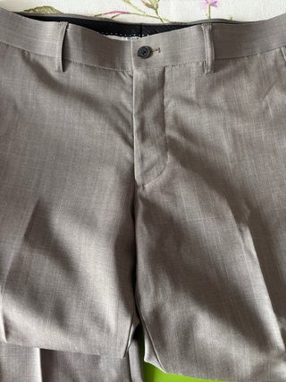 Pantalón de traje gris talla 50