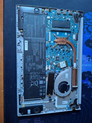 ASUS Vivobook 15 *per maggiori info contattami*